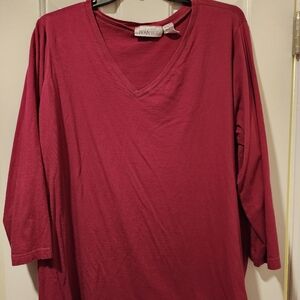 Women's plus size Roaman's long sleeve t-shirt